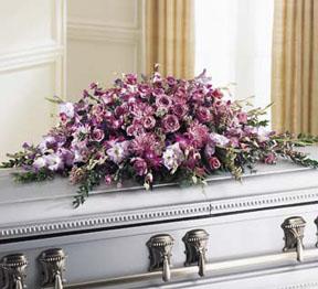 (image for) LOVELINESS CASKET SPRAY