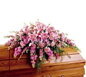 (image for) REMEMBRANCE CASKET SPRAY